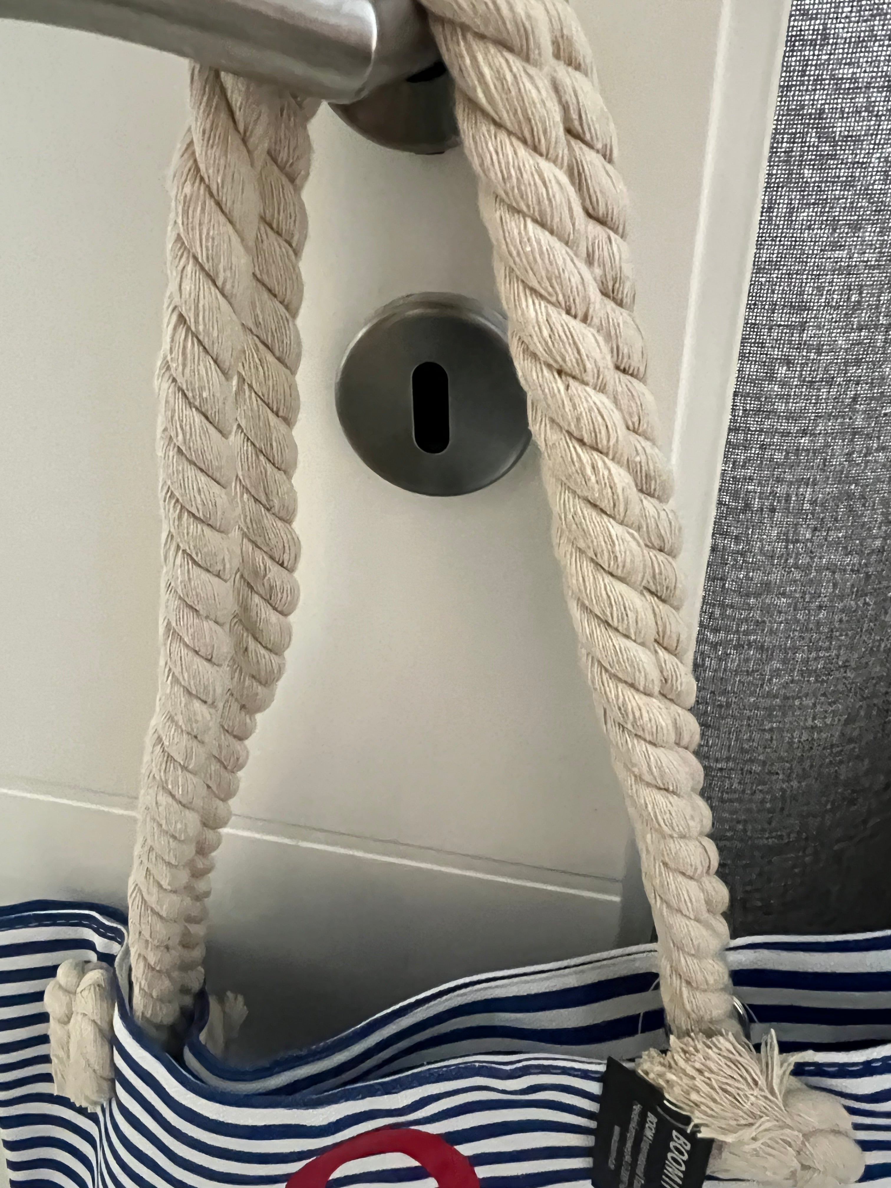 Tasche mit Anker gestreift und Reißverschluss